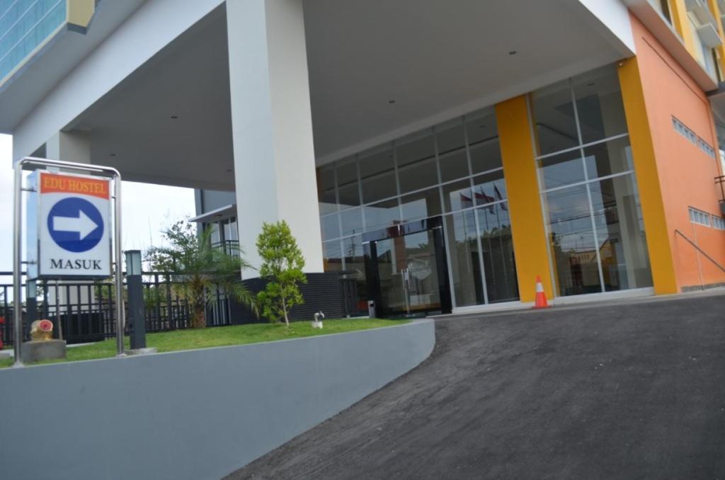Edu Hostel Jogyakarta Zewnętrze zdjęcie