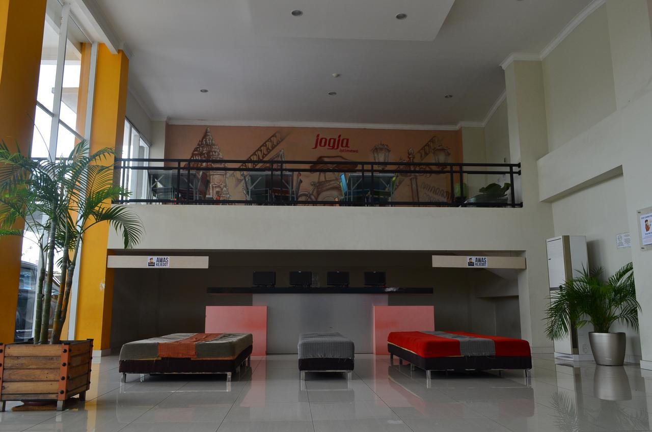 Edu Hostel Jogyakarta Zewnętrze zdjęcie
